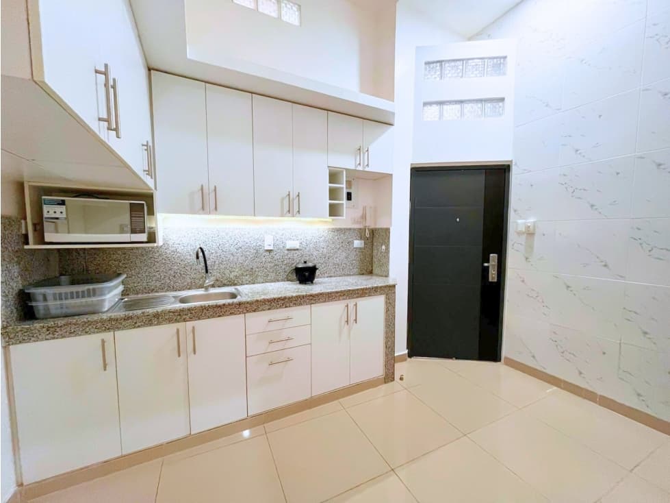 SUITE AMOBLADA EN URB. LA CUMBRE (sector CEIBOS) — foto 4
