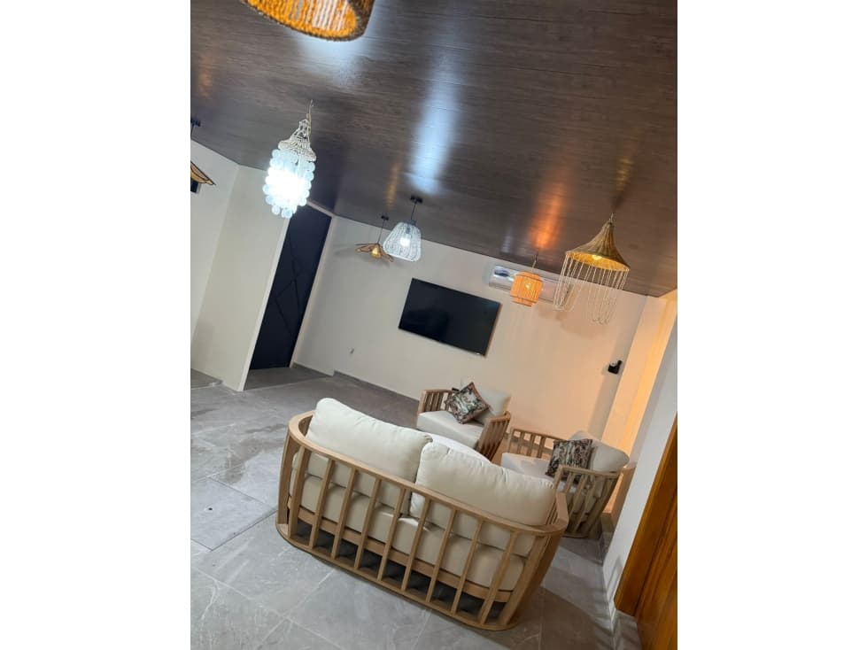 CASA EN VENTA EN URBANIZACIÓN PRIVADA | MANTA NORTE — foto 2