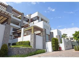 Departamento con terrazas en arriendo en Conjunto La Victoria Cumbayá