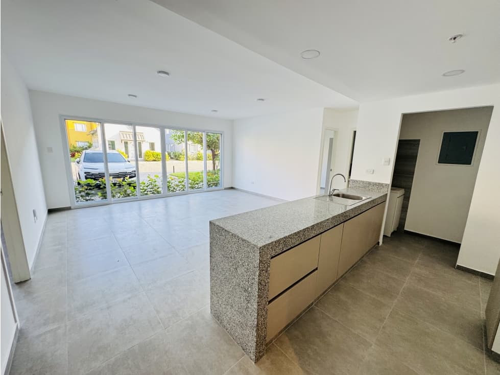DEPARTAMENTO NUEVO DE ESTRENO EN ALQUILER — foto 1