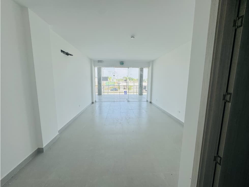 ALQUILER LOCAL COMERCIAL VYZCAYA II — foto 3