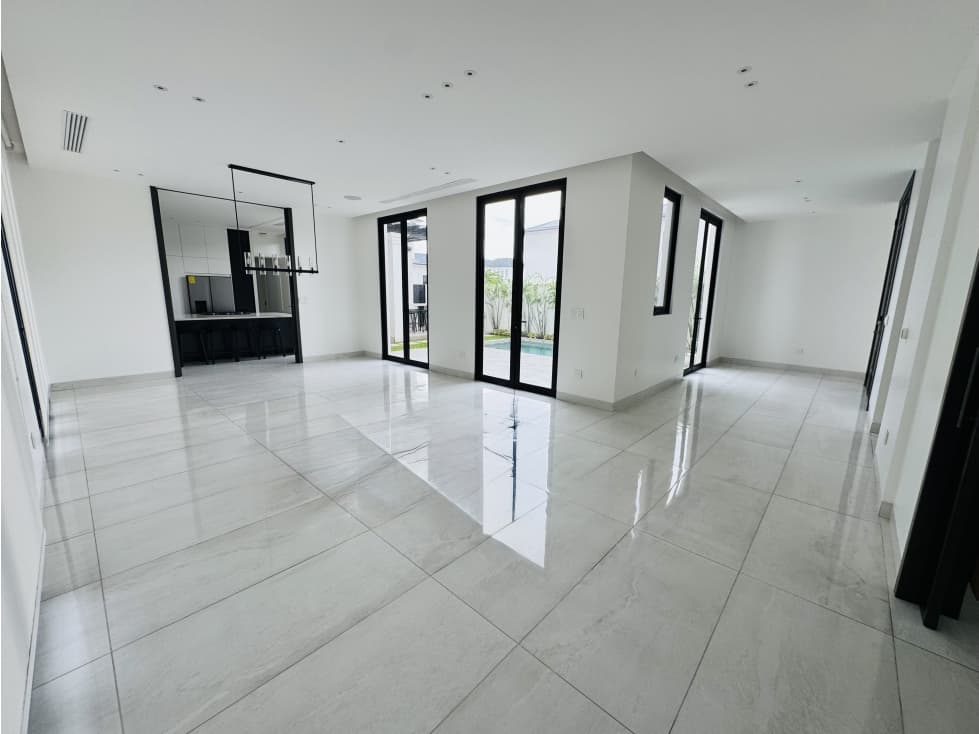 VENTA CASA EN AIRES DE BATAN — foto 2