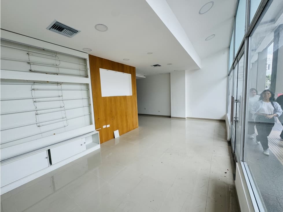 ALQUILER LOCAL COMERCIAL PARQUE EMPRESARIAL COLÓN — foto 3