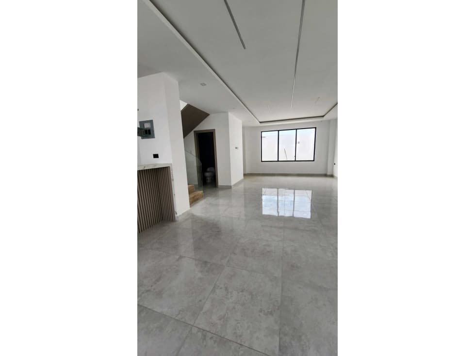 En Venta Casa Independiente con Piscina en Manta Sector Sur — foto 6