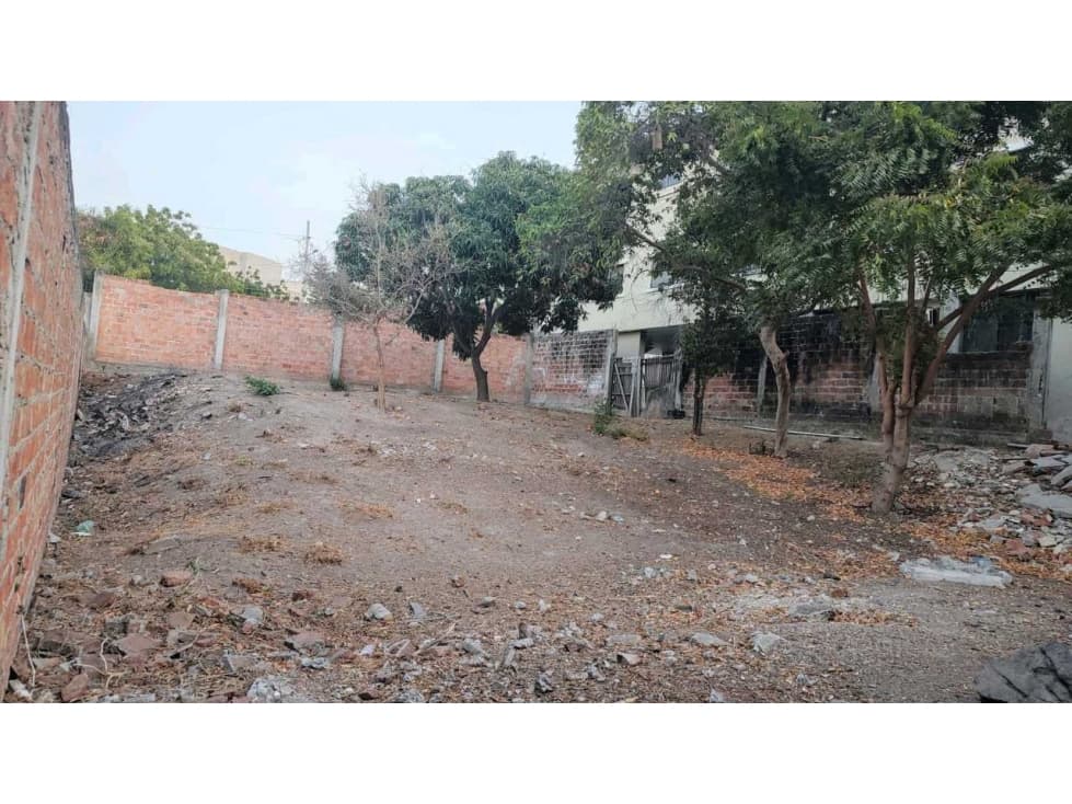 Excelente terreno en venta cerca de la universidad... — foto 1