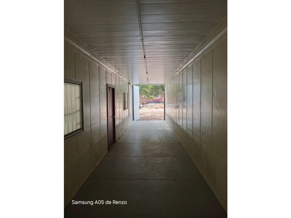 Bodega contenedor dentro de parque de bodegas Manta LVSA — foto 2