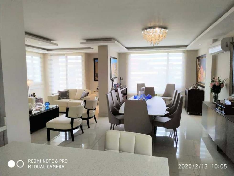 Se Vende casa en Urb. Manta Beach zona Sur LVSA — foto 1