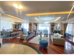 Depto amplio,Quito Tenis, con 450 m² 4 dorms. Precio Negociable