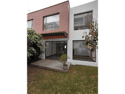 165mil Casa de 3 dormitorios en venta en La Morita, Tumbaco