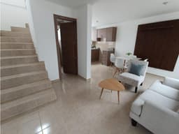 Venta Casa 2 dormi, Estrenar Calderón $52.000