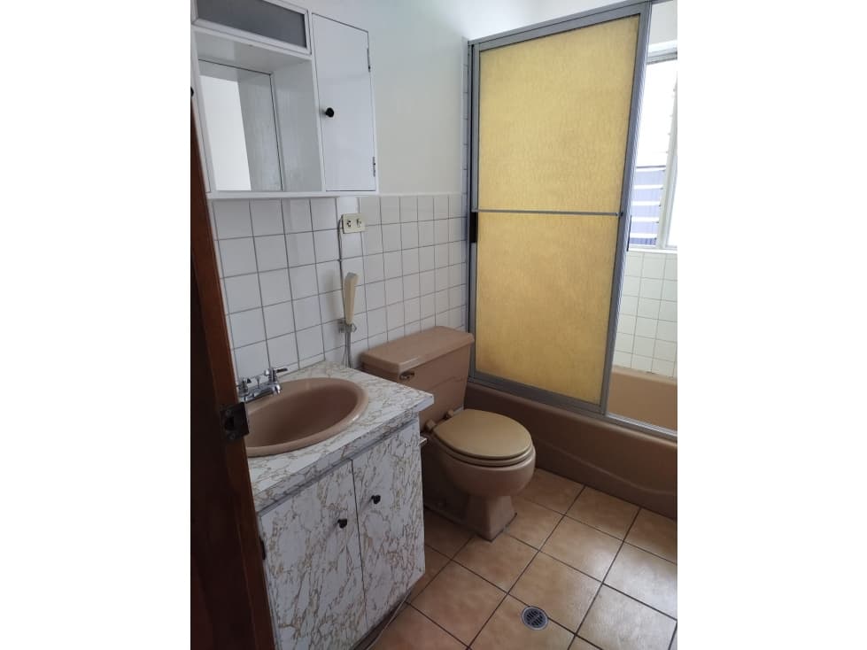DEPARTAMENTO EN LA CIUDAD DE QUITO — foto 3