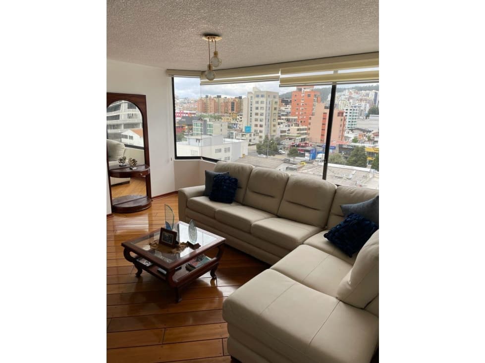 **¡Departamento en venta en el Edificio Crisja, Quito!** — foto 4