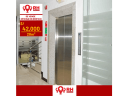 OFICINA EN VENTA EN LA CALLE ROCAFUERTE, MACHALA