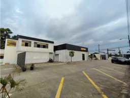 OFICINA EN ALQUILER DE 165 M2 EN MACHALA