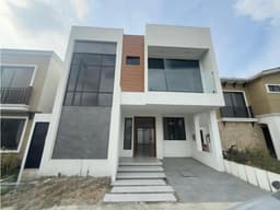C.01 Casa en Venta en Urbanización Mallorca Village al Norte