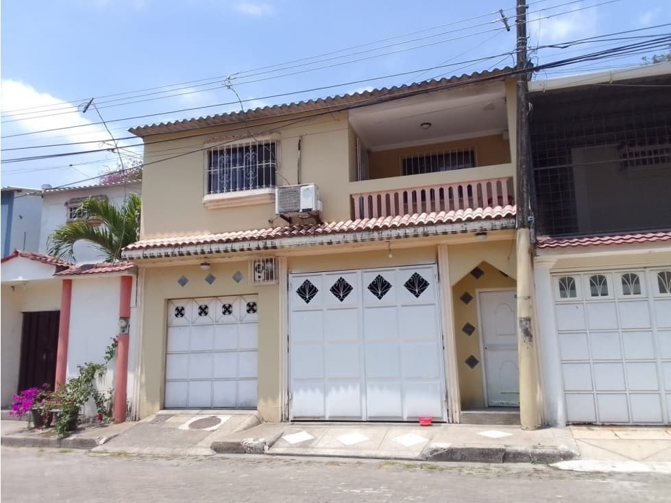 Casa en venta en Samanes 7 — foto 1