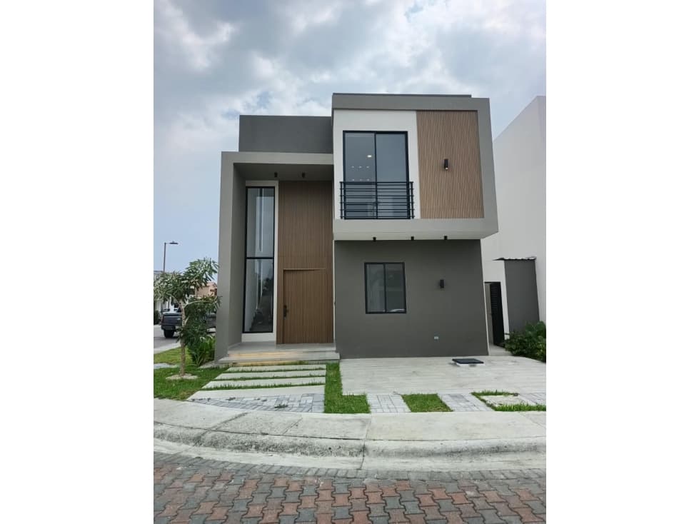C.01 Casa en venta esquinera en Ciudad Celeste de estreno — foto 1