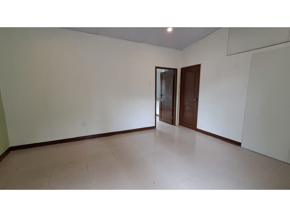 Se alquila suite en el barrio Centenario — foto 3