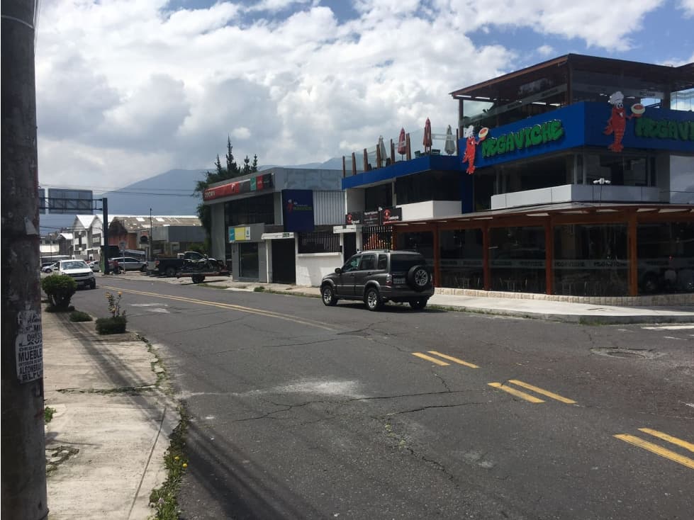 LOCAL COMERCIAL EN RENTA — foto 3