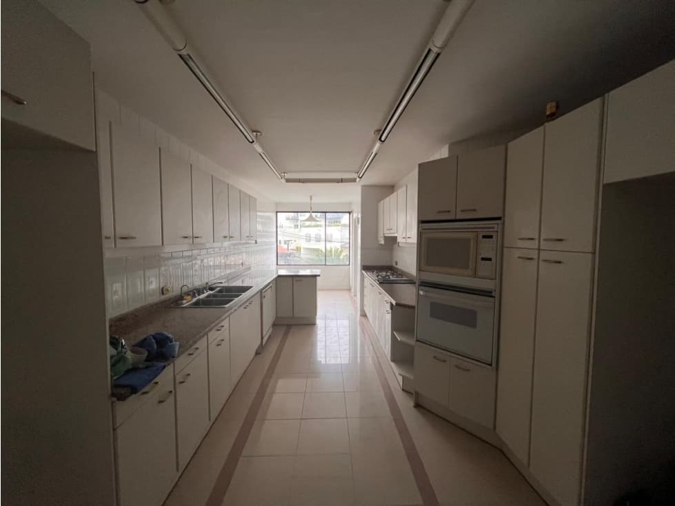 Venta Departamento 242 m2. CC el Bosque — foto 5