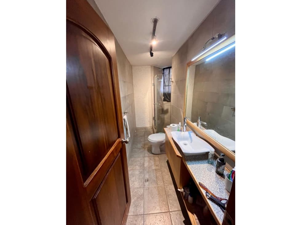 Venta Amplio Depar 3 dorm 170 m2 Monteserrin — foto 5