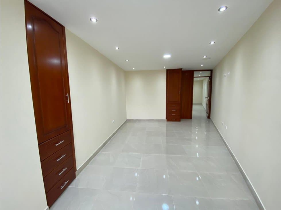 Renta departamento 130 m2 Loft Cumbaya — foto 6