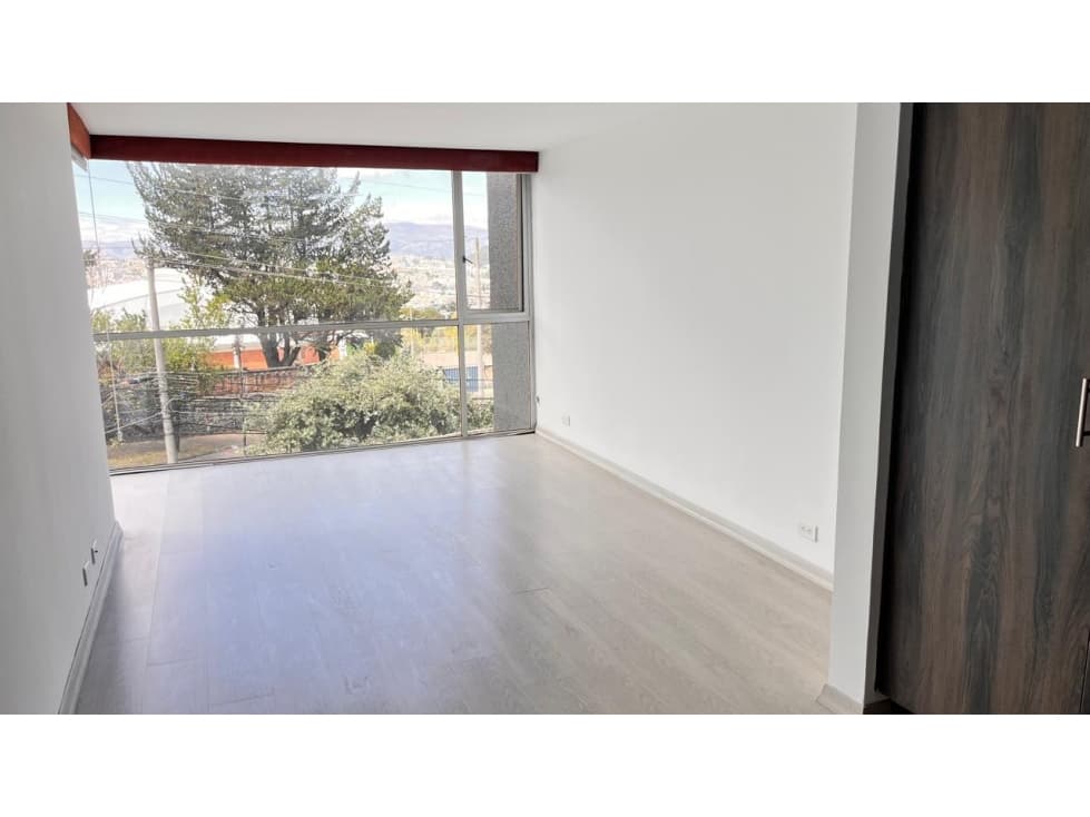 LUJOSA SUITE CERCA DEL CENTRO COMERCIAL EL BOSQUE — foto 2