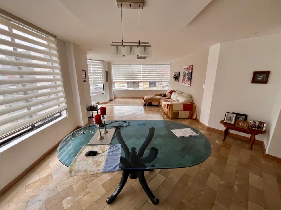 Venta Amplio Depar 3 dorm 170 m2 Monteserrin — foto 2