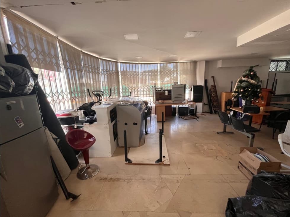 Renta local comercial cerca a la Plaza de Toros — foto 3