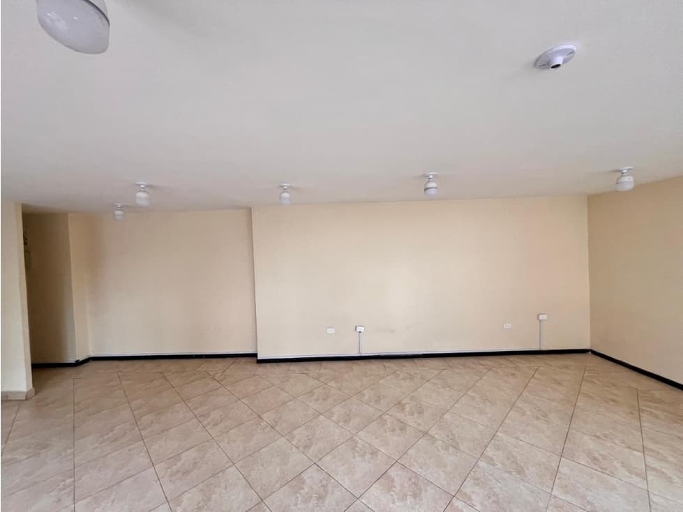 Renta local comercial 55m2 sector el Bosque — foto 4