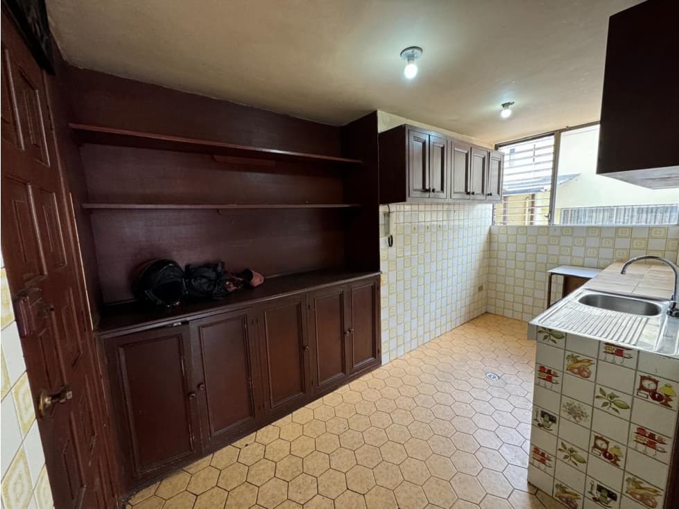 Venta Casa RENTERA Jipijapa / Centro Norte 450 m2 de terreno — foto 5