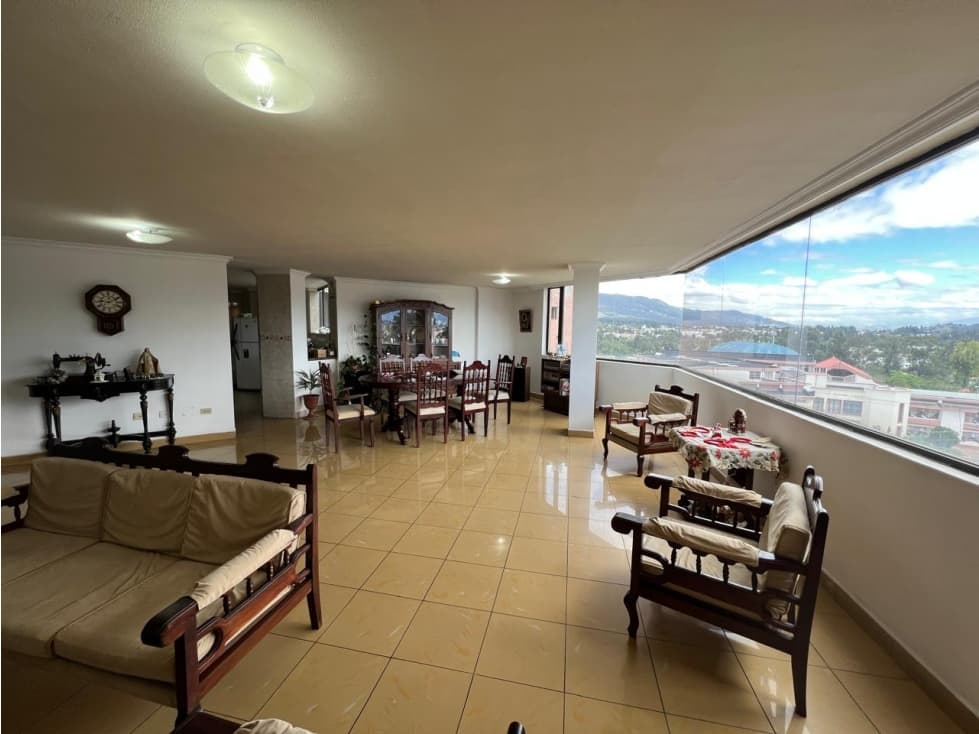 Venta OPORTUNIDAD Depar super amplio 231m2 de 4 dorm Sangolquí — foto 5