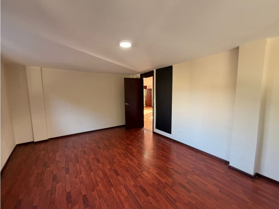 Renta Oficina 120 m2 la Floresta — foto 3