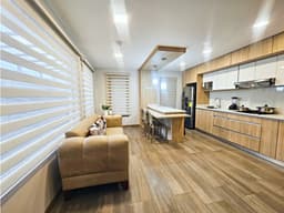 HERMOSO DEPARTAMENTO EN RENTA AV. 10 DE AGOSTO CUENCA