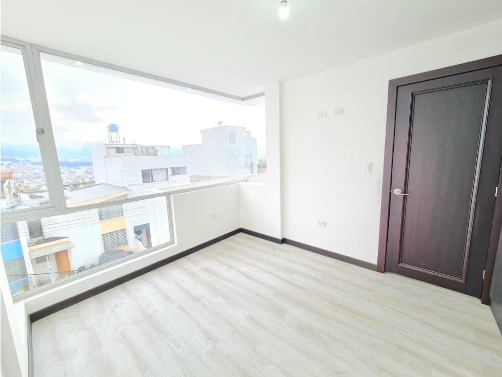 Casa venta Ponceano Norte de Quito, acabados de lujo — foto 6