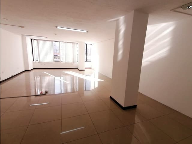 Iñaquito, LOCAL en Renta, 145m2, 6 Ambientes