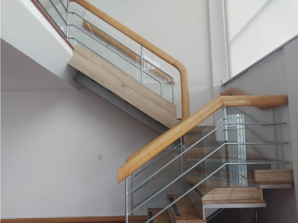 Lomas de Monteserrín, Departamento Duplex, 170m2 — foto 5