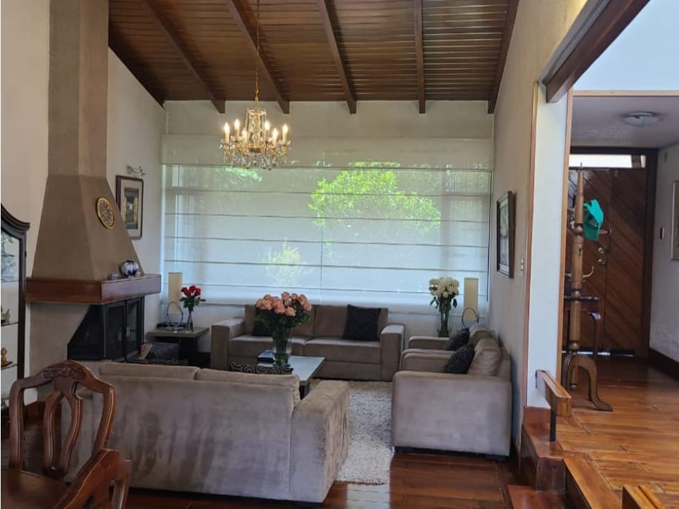 El Batán, Casa en Venta, 279m2, 3 Habitaciones — foto 2