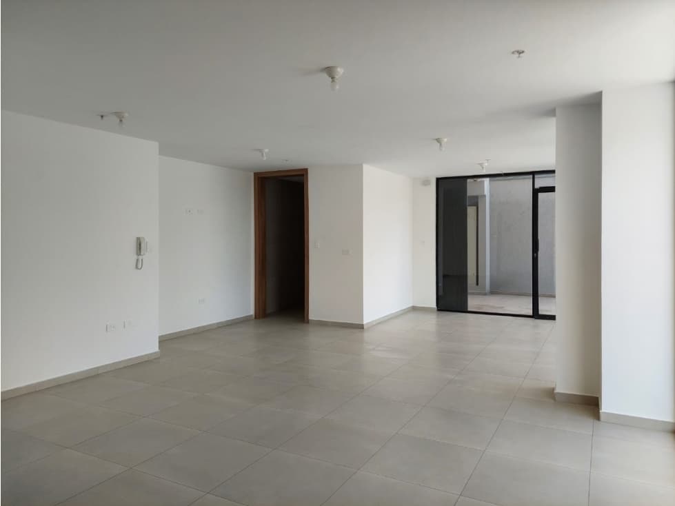 La Carolina, Local Comercial en Venta, 67.83m2, 1 Ambiente — foto 6
