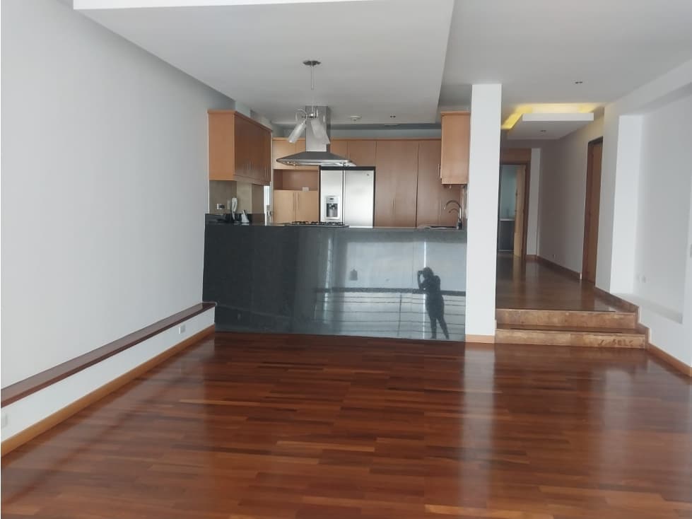Lomas de Monteserrín, Departamento Duplex, 170m2 — foto 1