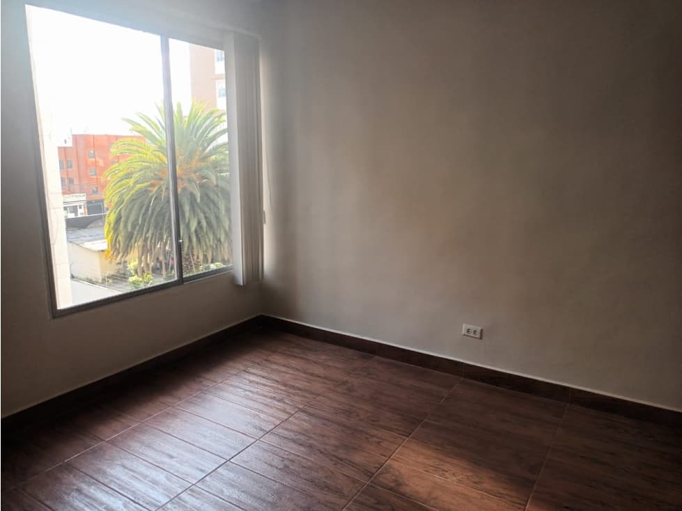 Av. de Los Granados, Departamento en Venta, 68m2 — foto 3