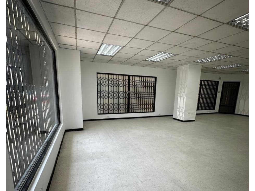 La Kennedy, Local Comercial en Renta, 75m2, 1 Ambiente — foto 4