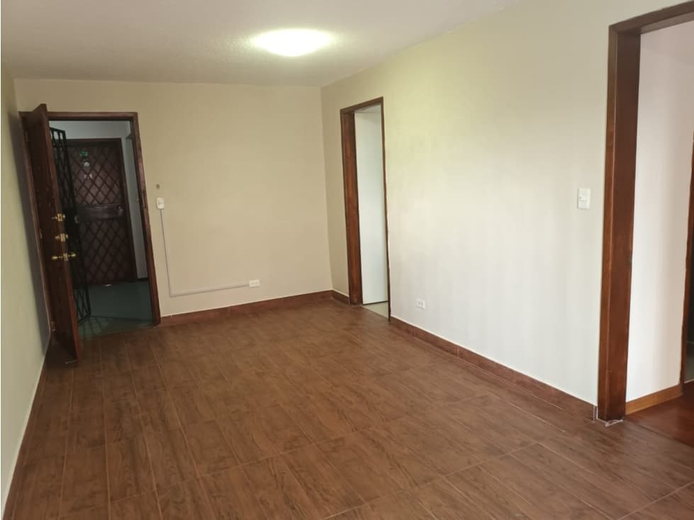 Av. de Los Granados, Departamento en Venta, 68m2 — foto 2