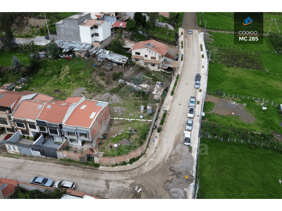 TERRENO ESQUINERO EN VENTA — foto 2