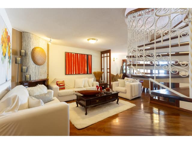 El Batán Bajo, Departamento Duplex en  Venta, 296m2, 3 Habitaciones