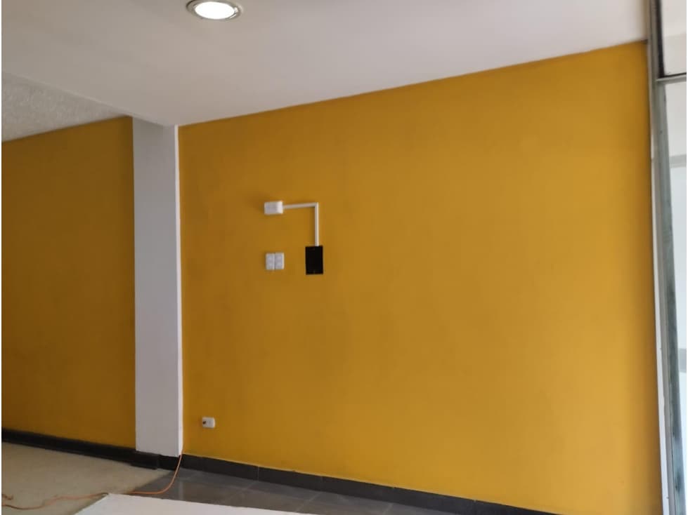 La Pradera, Local Comercial en Renta, 140m2, 4 Ambientes. — foto 3