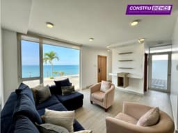 Casa frente al mar, amoblada en Urb. Punta Blanca