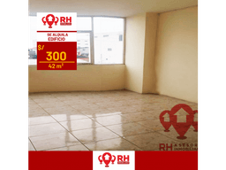 OFICINA EN ALQUILER AL CENTRO DE MACHALA #520