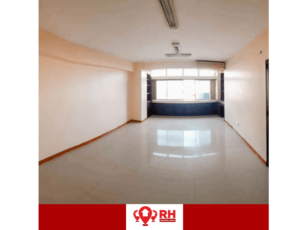 CONSULTORIO EN VENTA EN EL CENTRO DE MACHALA  #ELAA — foto 2