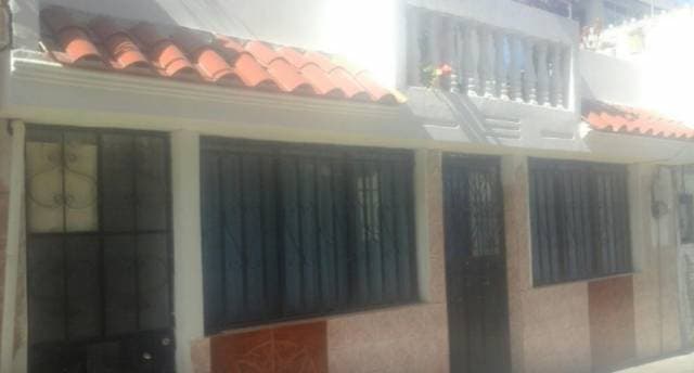 SE VENDE CASA RESIDENCIAL EN OTAVALO — foto 3